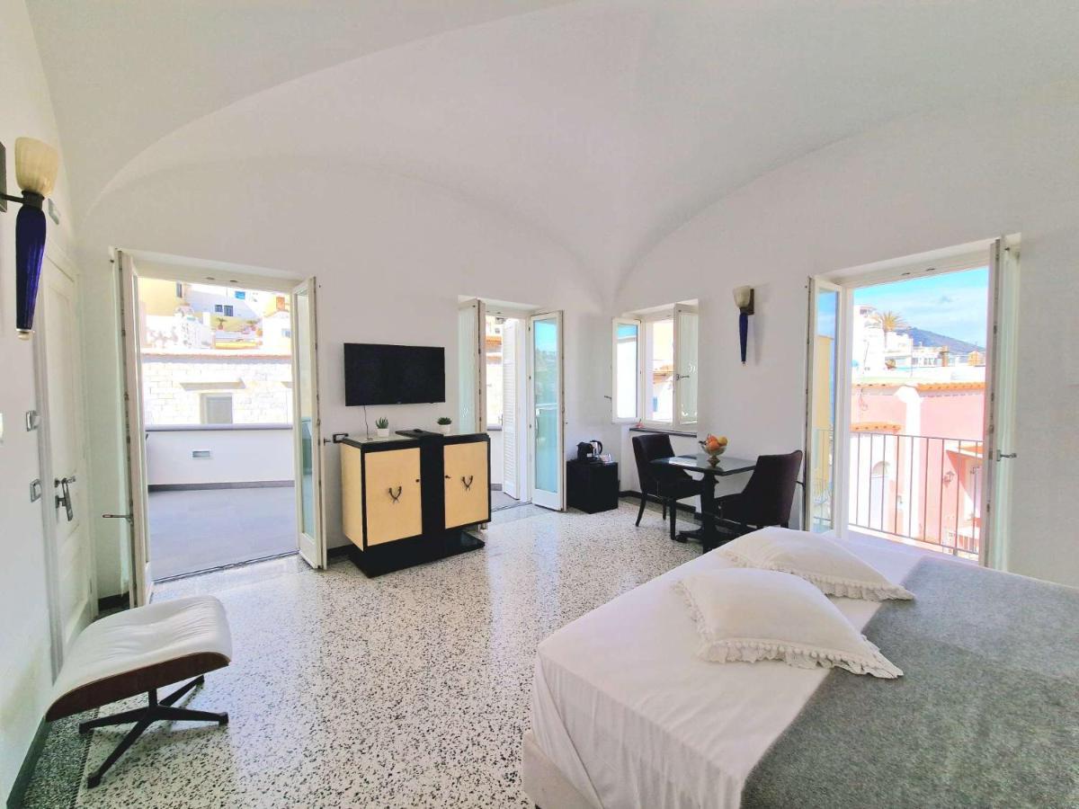 Roccobarocco Boutique Hotel Sant'Angelo  Bagian luar foto