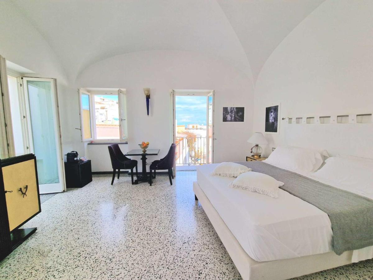 Roccobarocco Boutique Hotel Sant'Angelo  Bagian luar foto