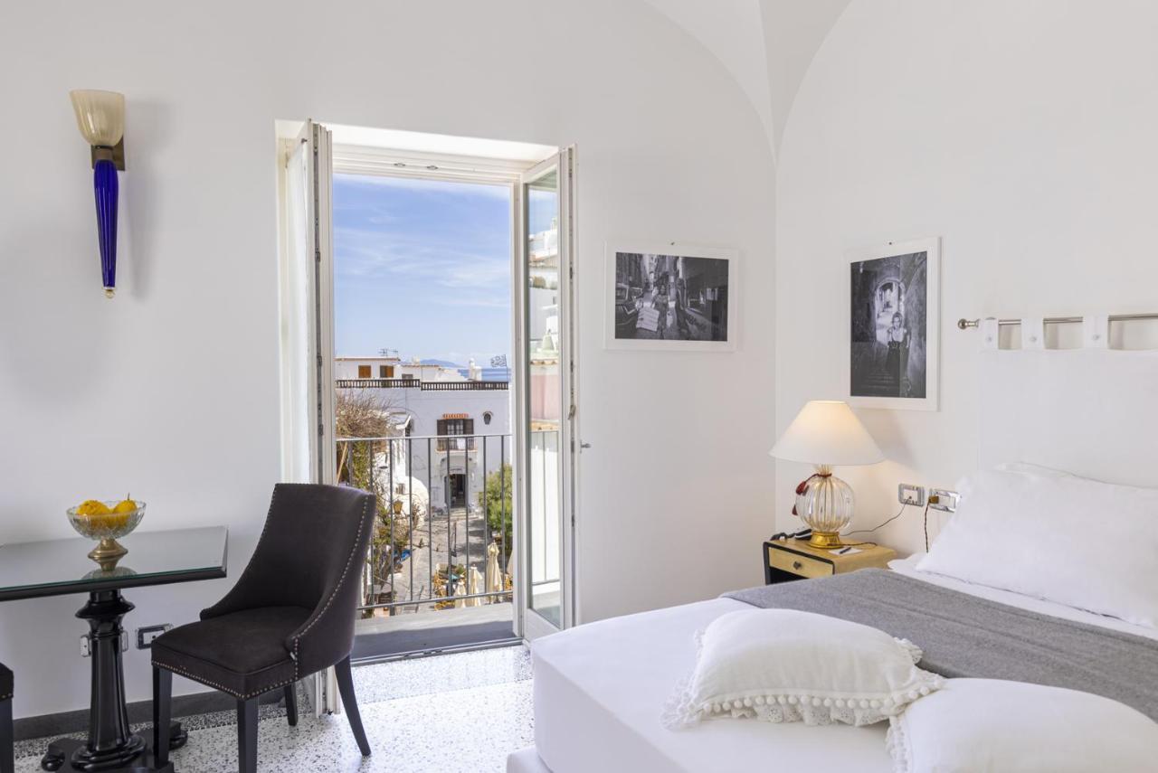 Roccobarocco Boutique Hotel Sant'Angelo  Bagian luar foto